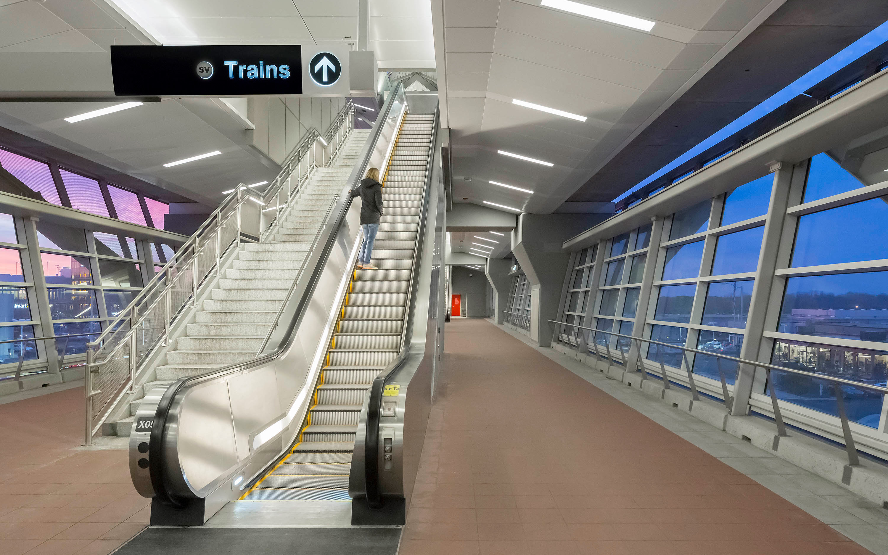 METRO Silver Line Extension escalator