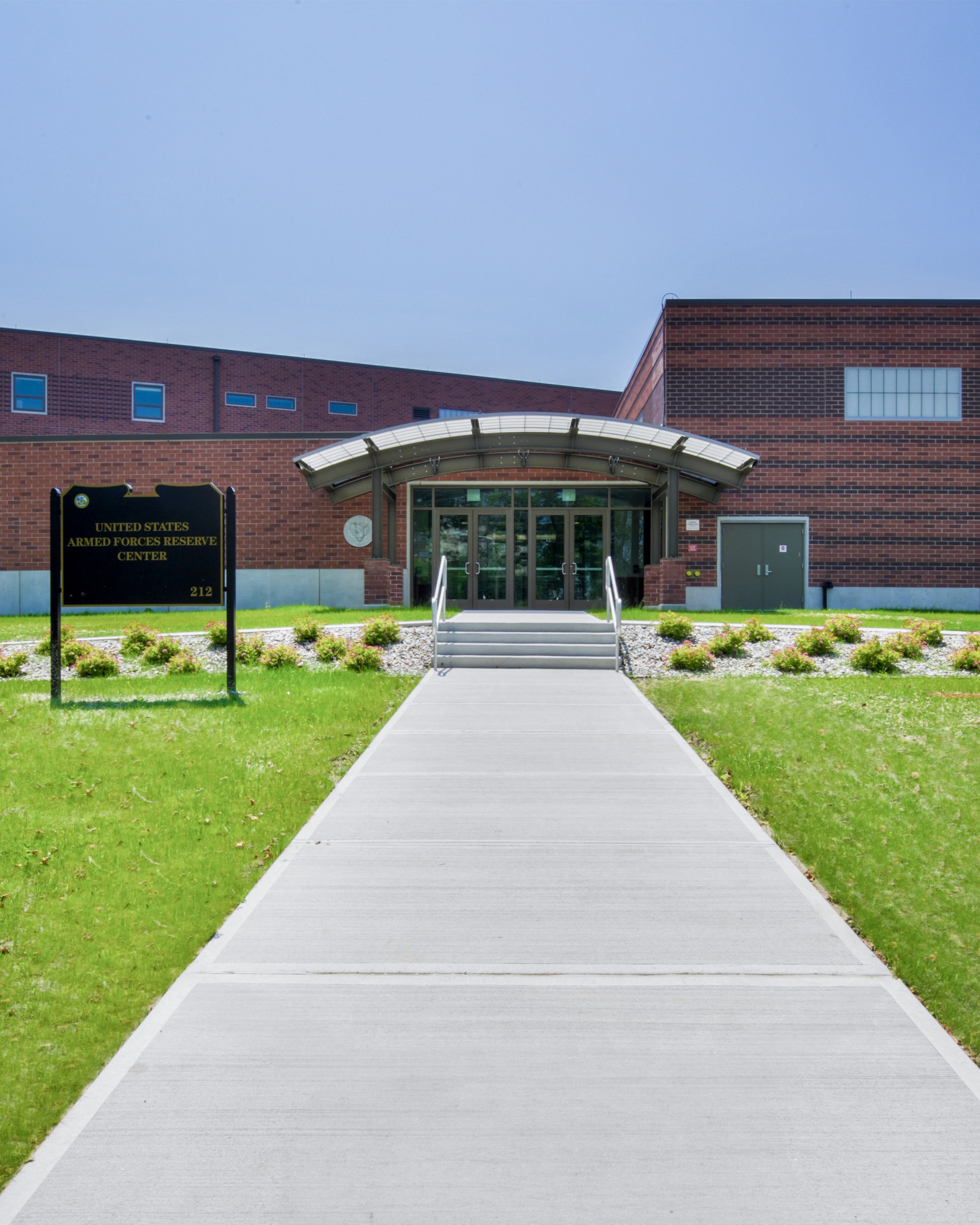 Fort Hamilton Armed Forces Reserve Center entrance